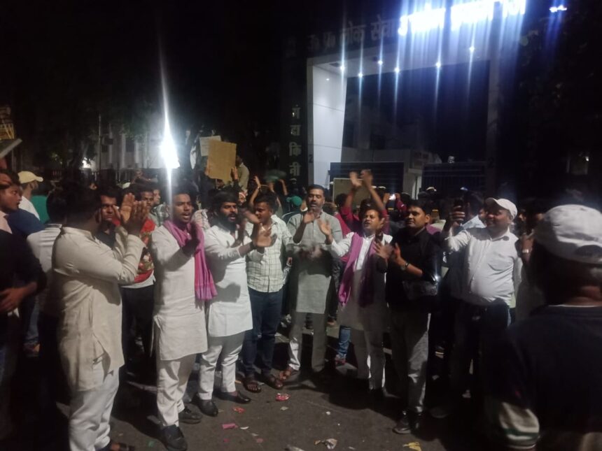 UPPSC students strike