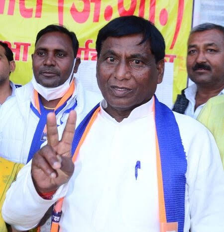विधायक