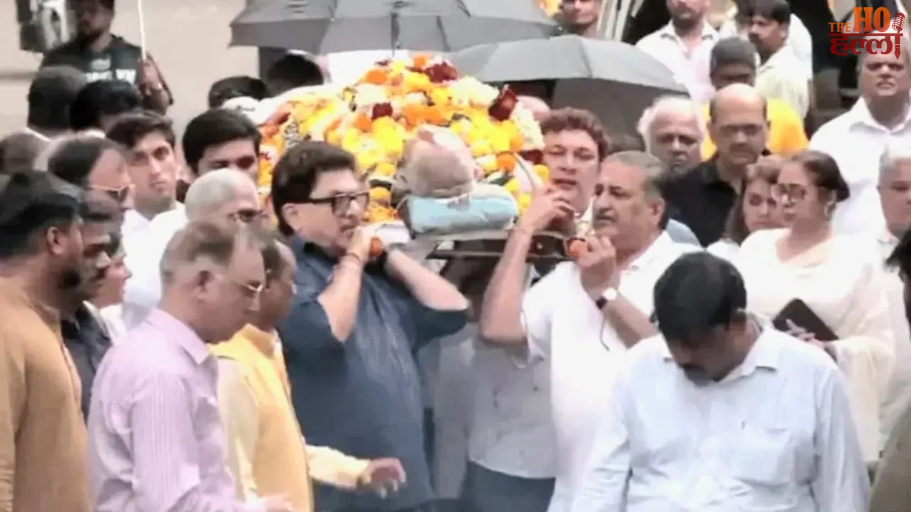 Satish Shah Funeral in Mumbai