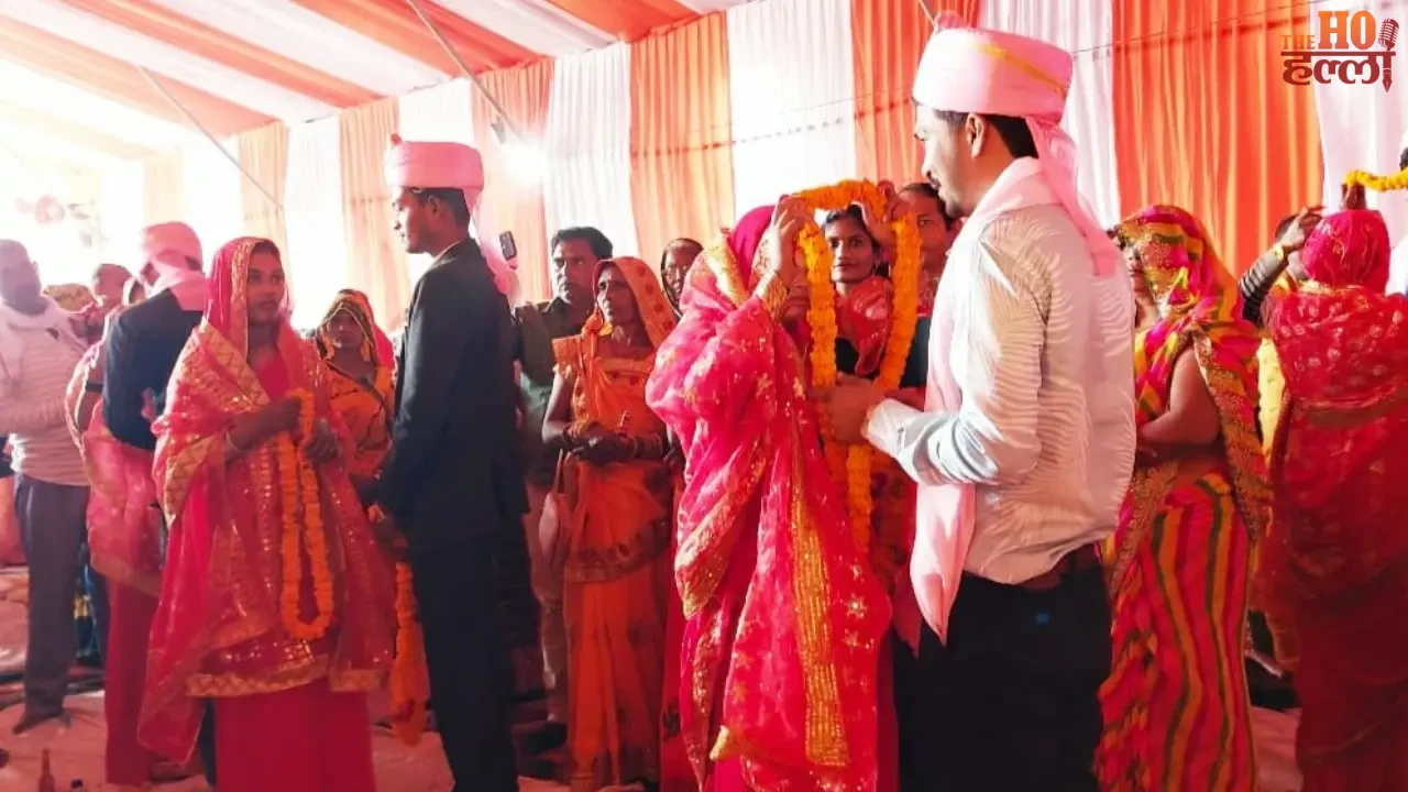 135 Couples Unite in Mass Wedding