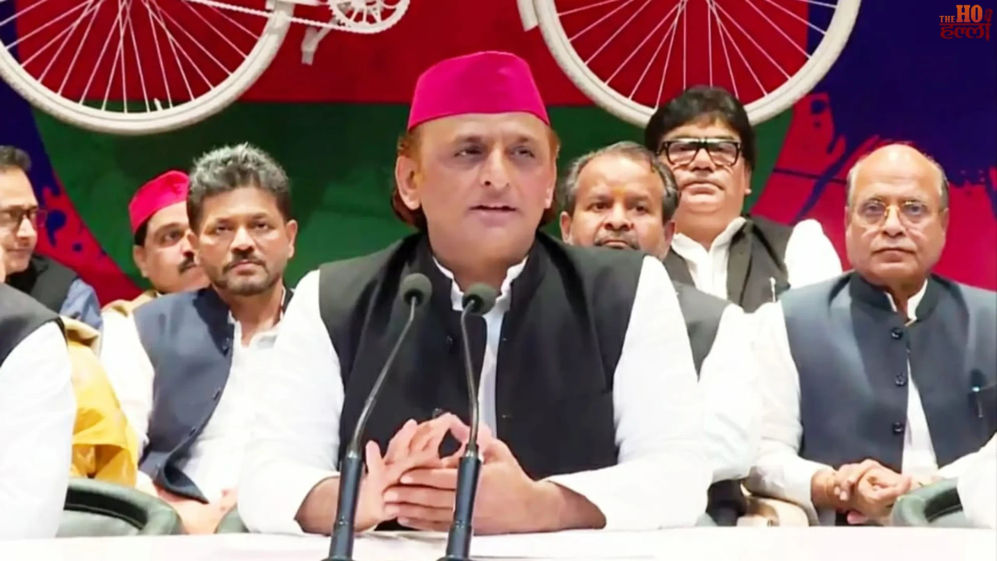 Akhilesh Yadav Slams BJP for Choosing Wrong SIR Timing