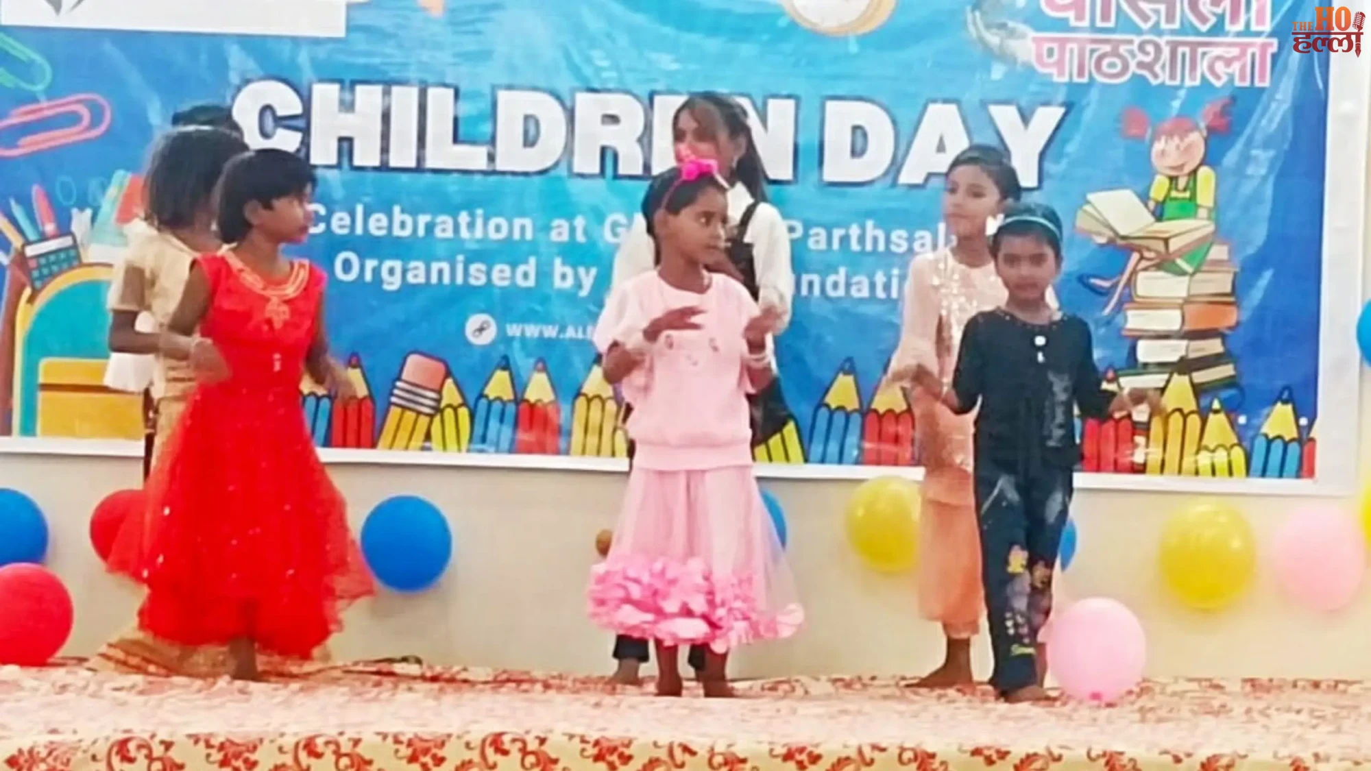 Gosainganj Kids Shine at Ghosla Pathshala Cultural Event