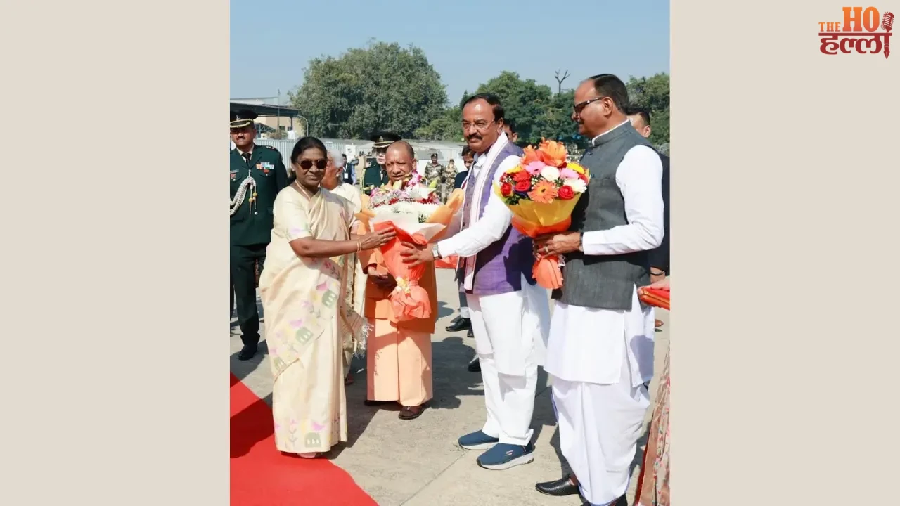 President Arrives in Lucknow CM Welcomes Her