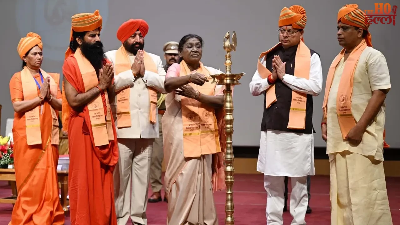 President Murmu Attends Uttarakhand University Convocation