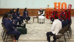 WWC 2025 Winners Meet PM Modi (1)