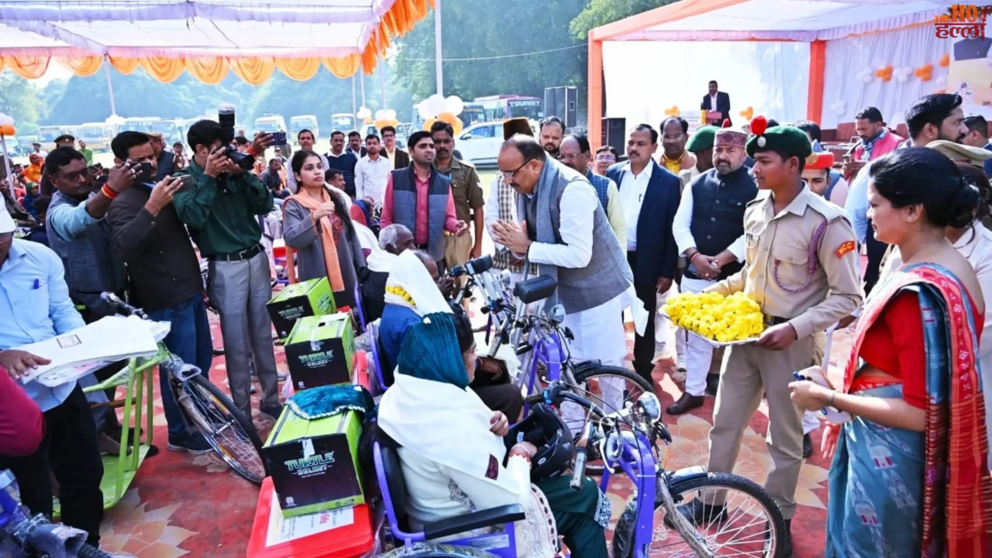 Minister Distributes Aids to Divyangs, Stresses Dignified Empowerment