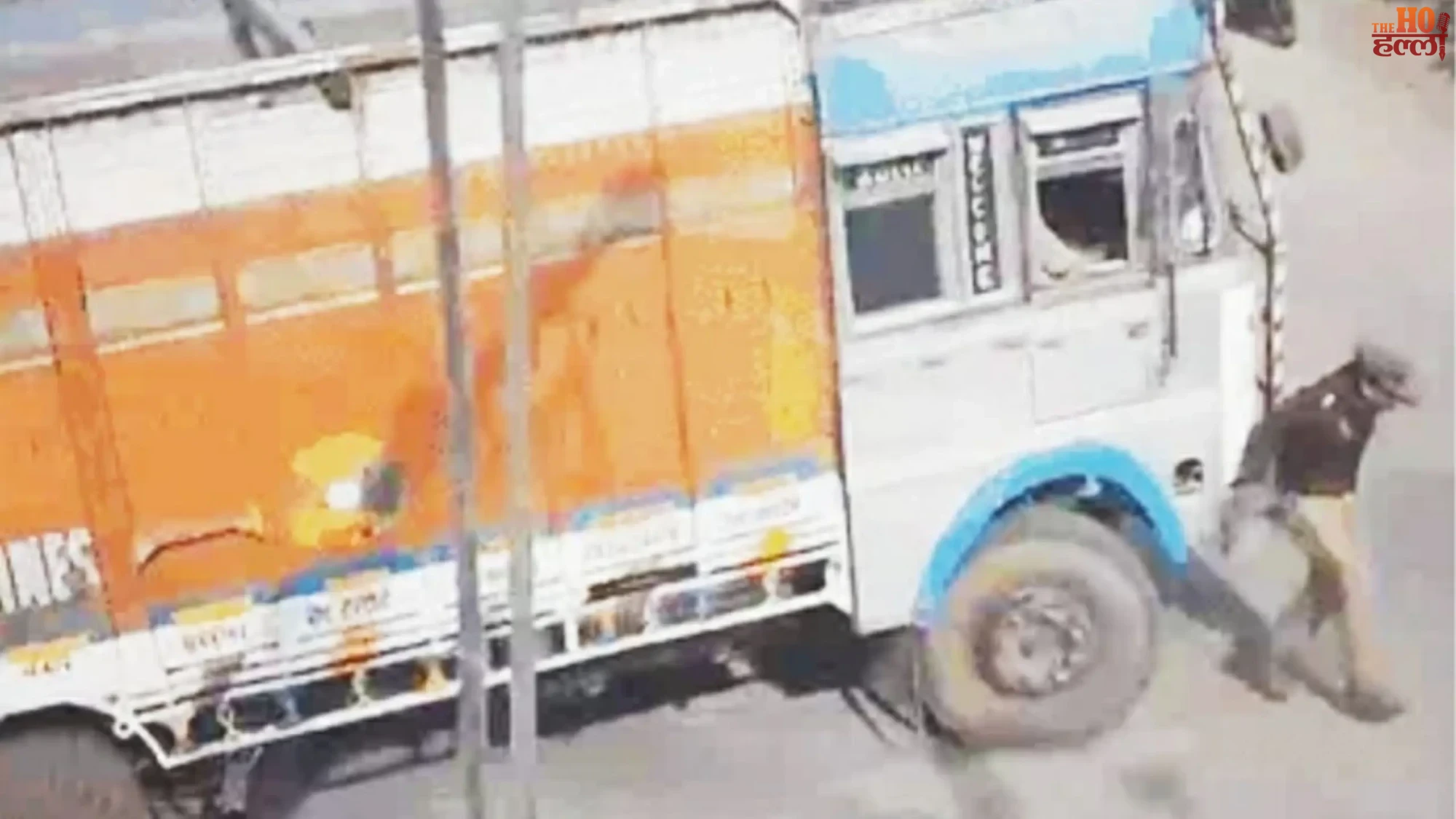 Truck Attempts to Run Over Police Incharge; ₹20k Challan Issued