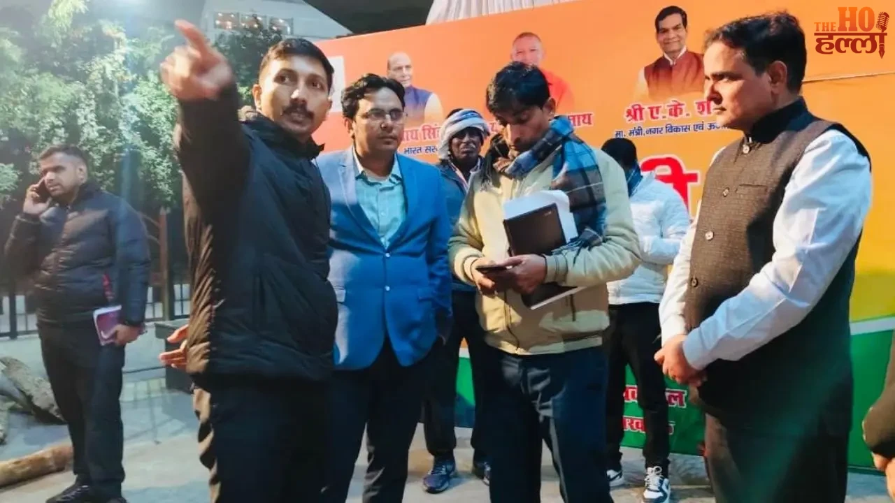 Warmth of Humanity on a Cold Night in Lucknow