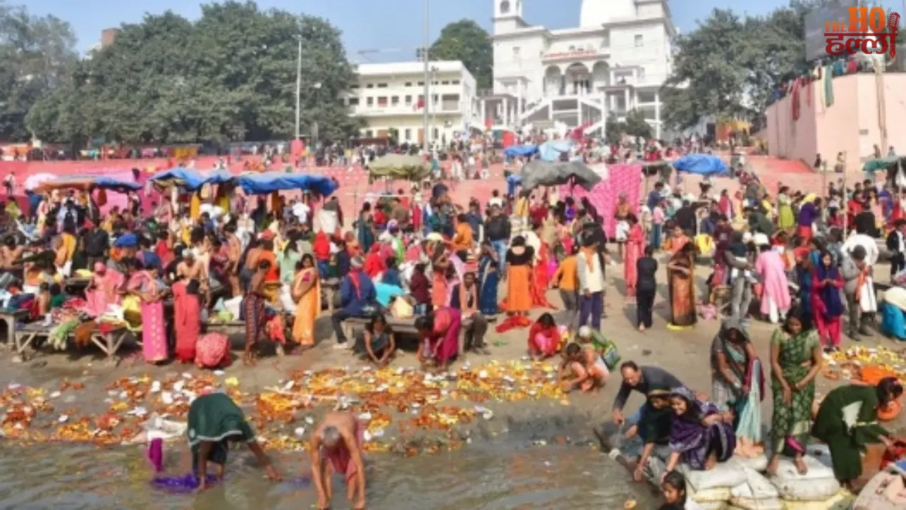 _Bathing in the Ganges of varanasi to offering khichdi
