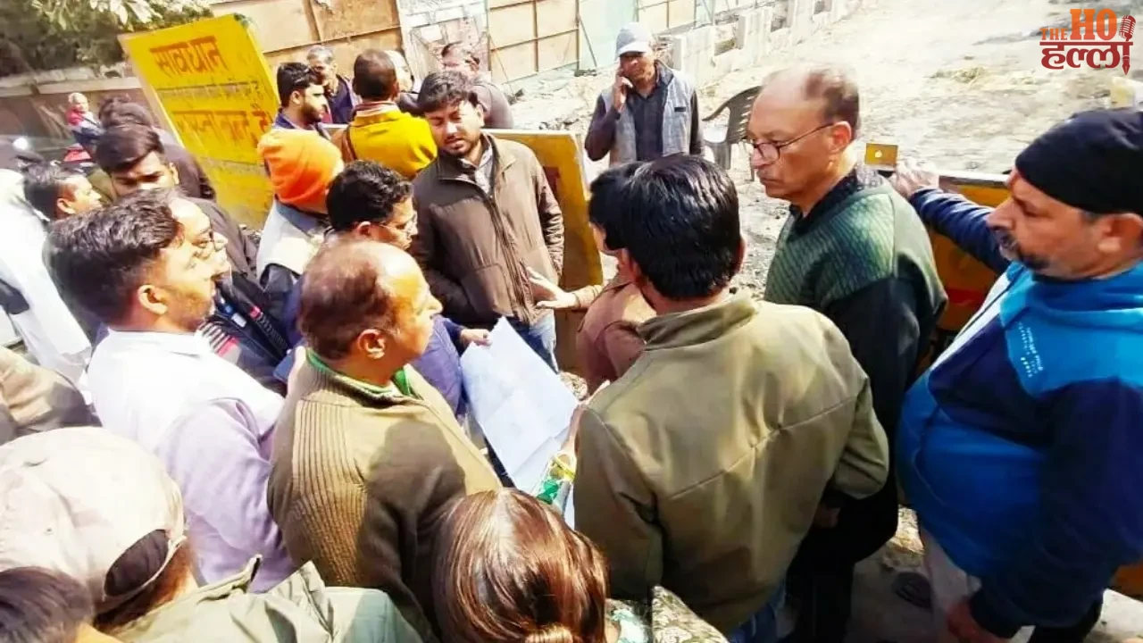 Protest Against the Construction of Para Flyover