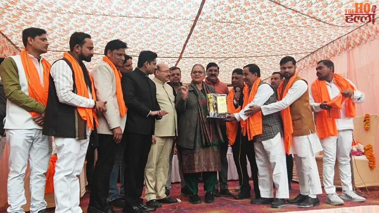 Rajajipuram Business Board Mayor Sushma Kharwal Administered Oath