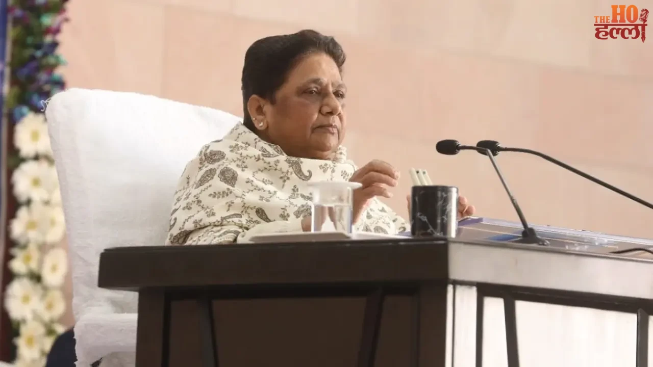 Mayawati Attacks the Start of the UP Budget Session