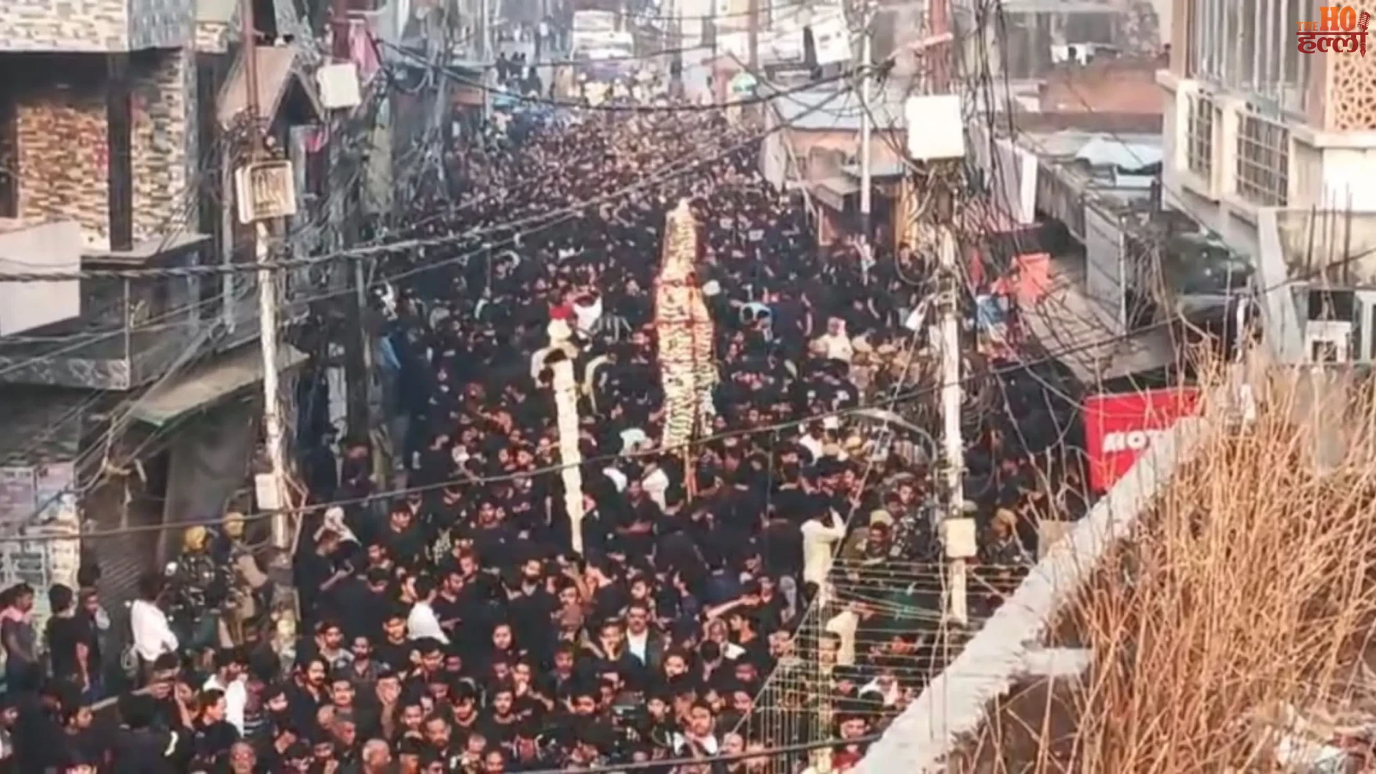 19th Ramzan in Lucknow Thousands Join Procession
