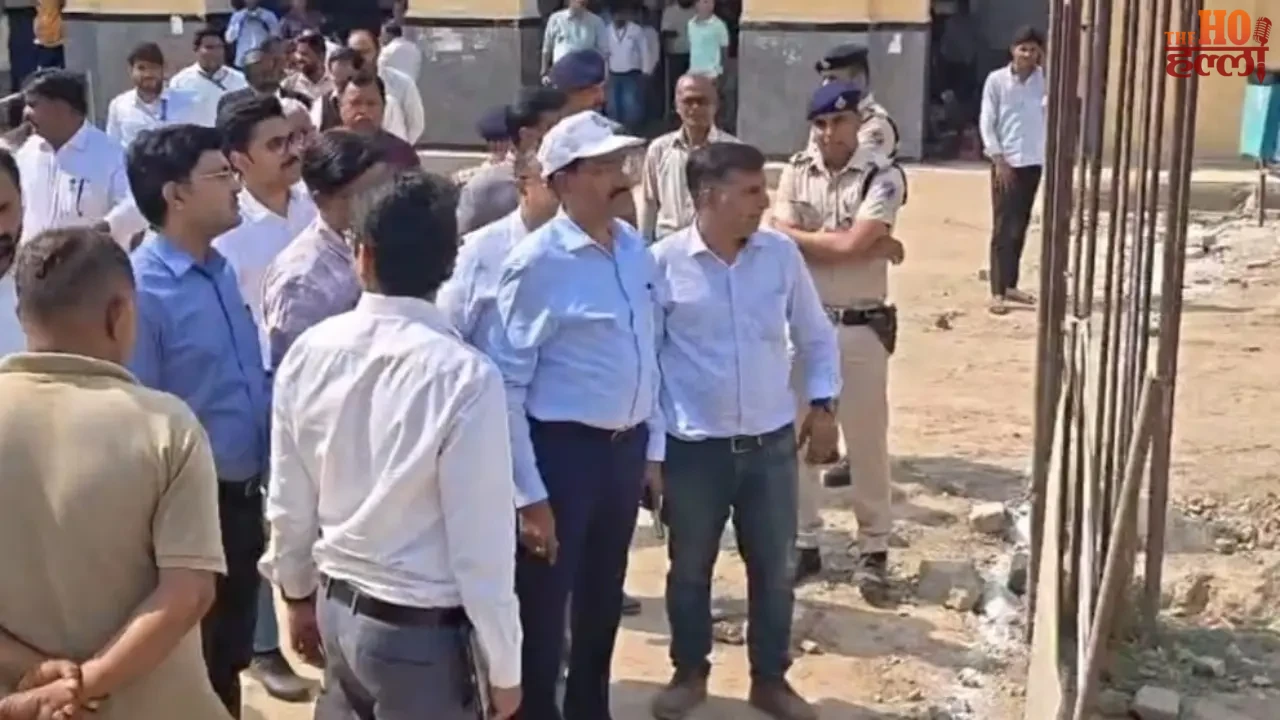 DRM Inspected the Condition of Ganga Bridge Today