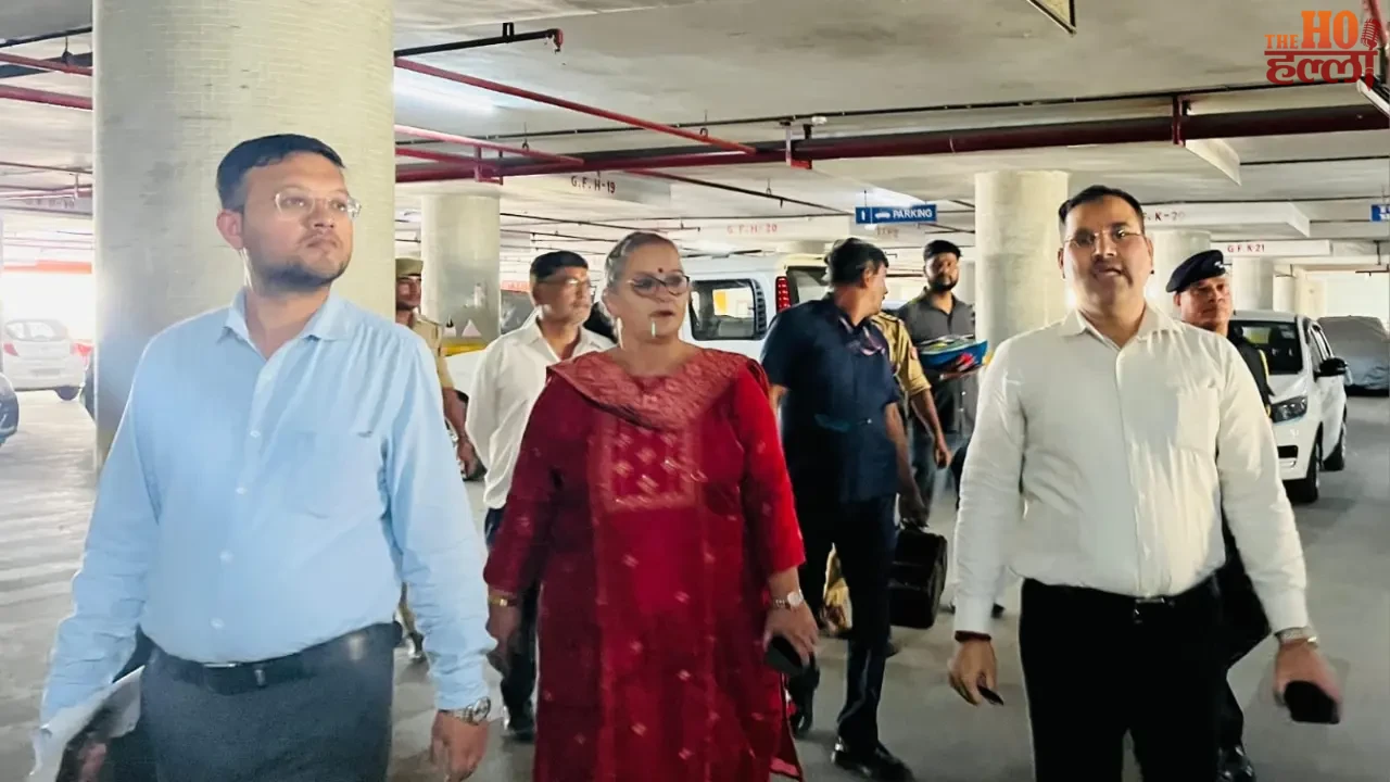 Mayor Sees the Reality of Multi-Level Parking Issues