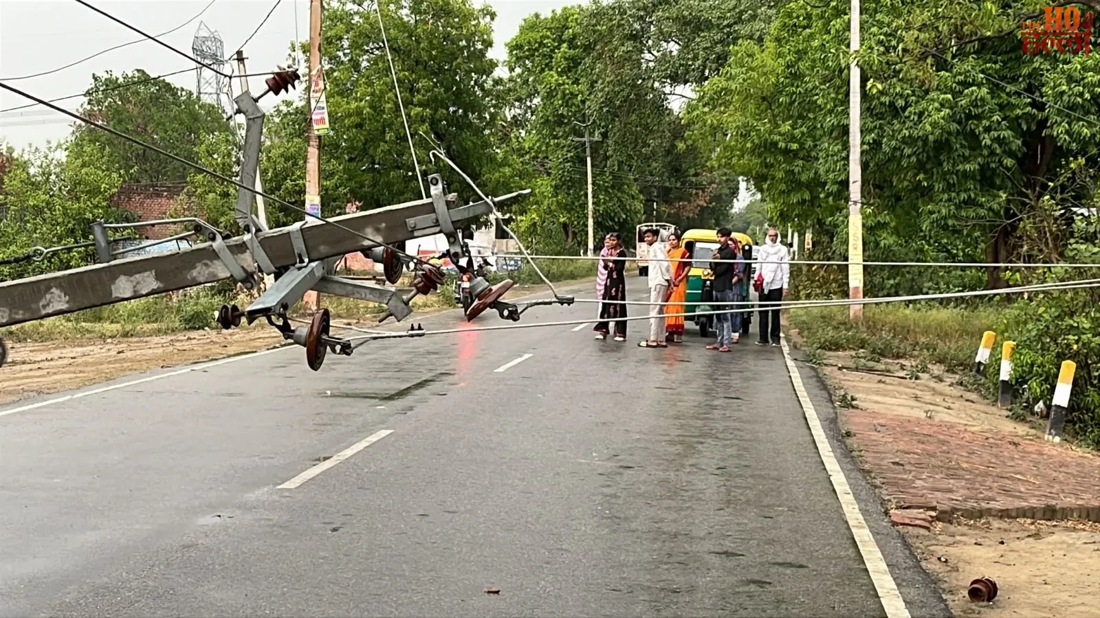 Afternoon Darkness Thunderstorm and Rain Wreak Havoc