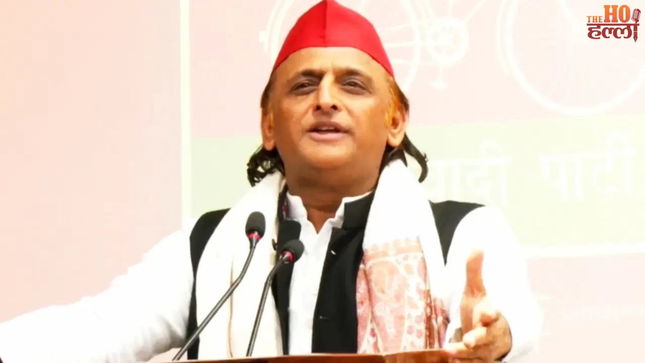Akhilesh Yadav Attacks Says Change is Necessary in UP