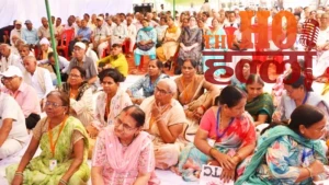 Barabanki Pensioners Protest for OPS and Rights (1)