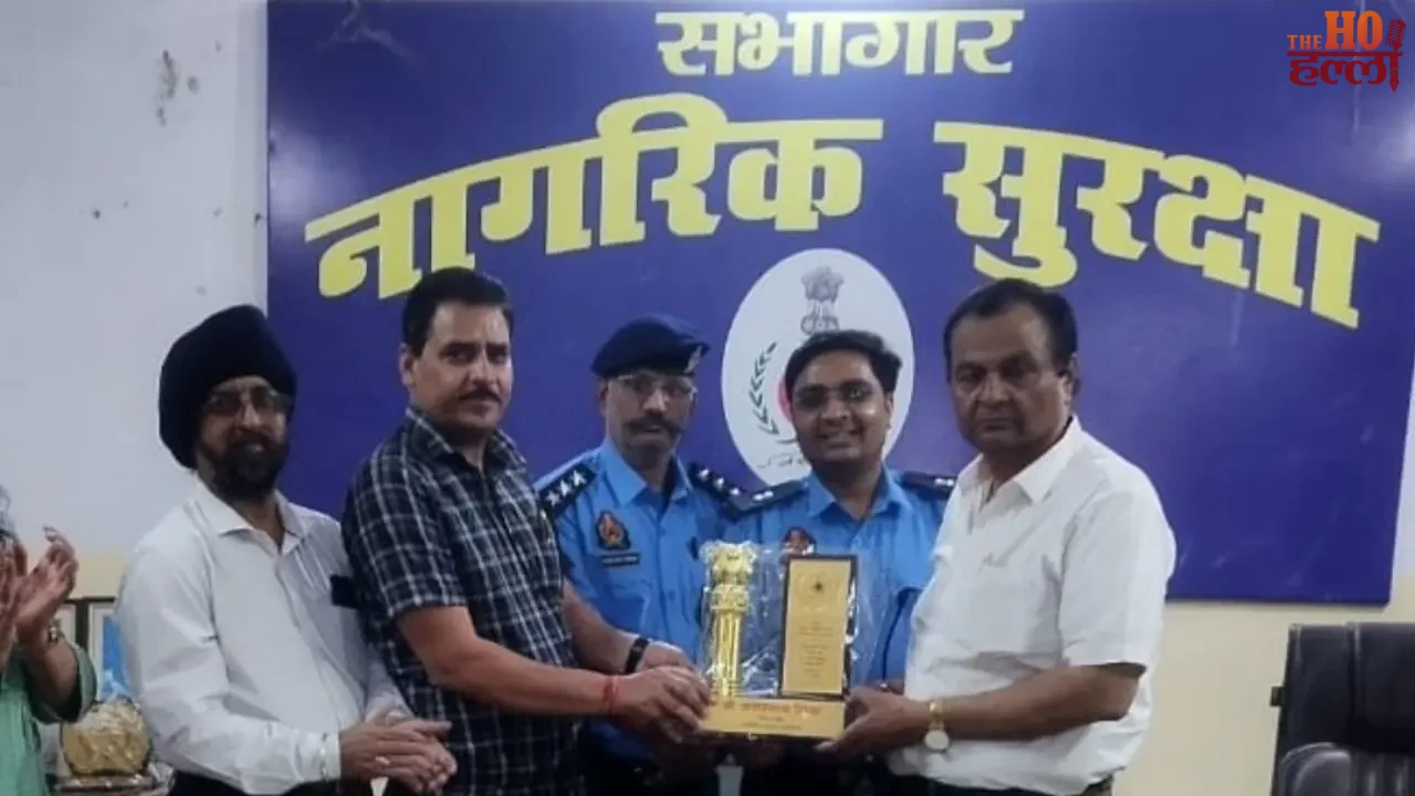 Bravery Honored Recognizing Warden's Courageous Deeds