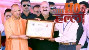 CM Yogi in Lakhimpur Job Letters and Home Keys (1)