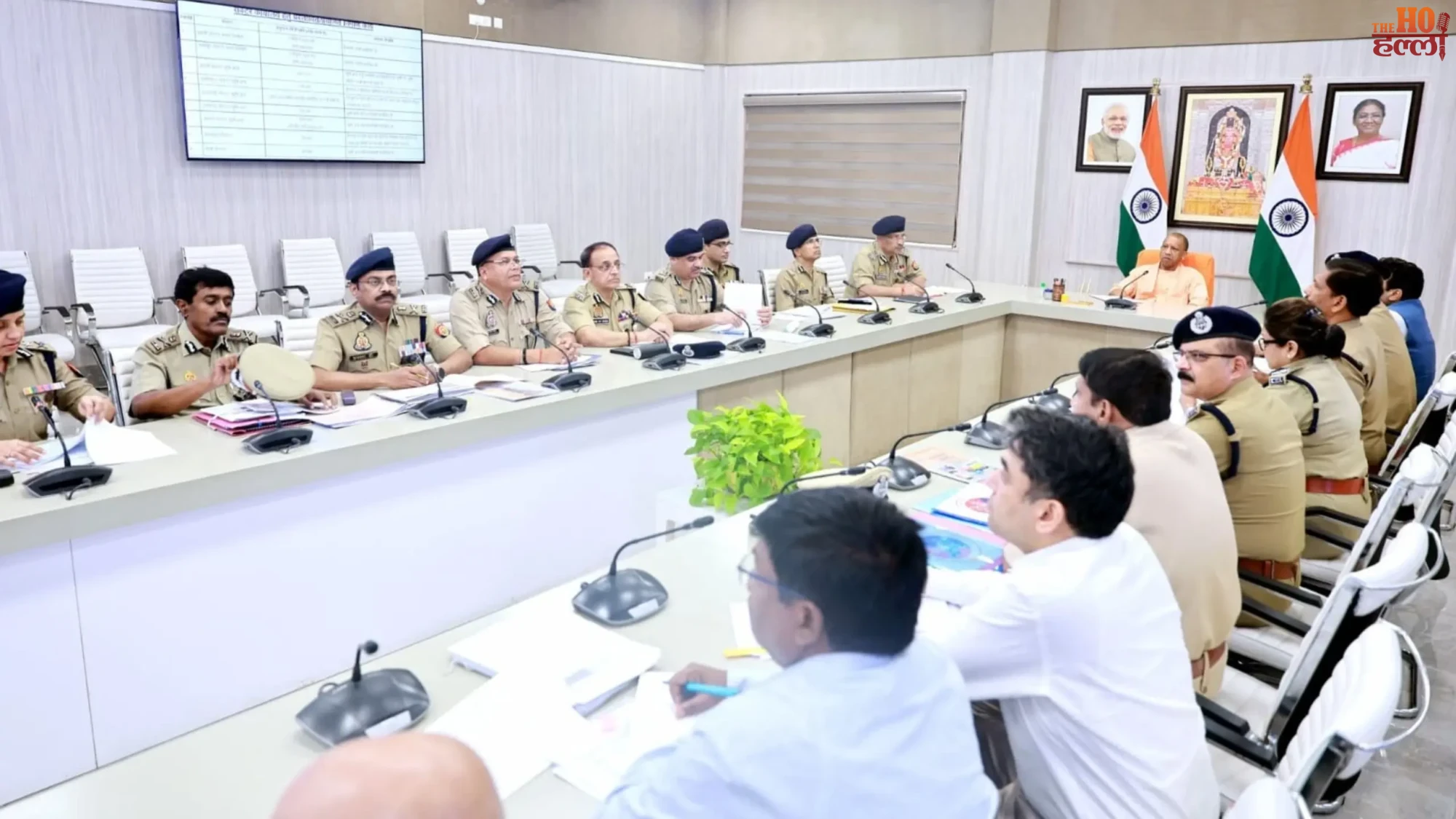CM Yogi Review Meeting UP Police Recruitment Updates