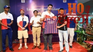 LSG Stars Visit Lucknow Metro Station Celebration (1)