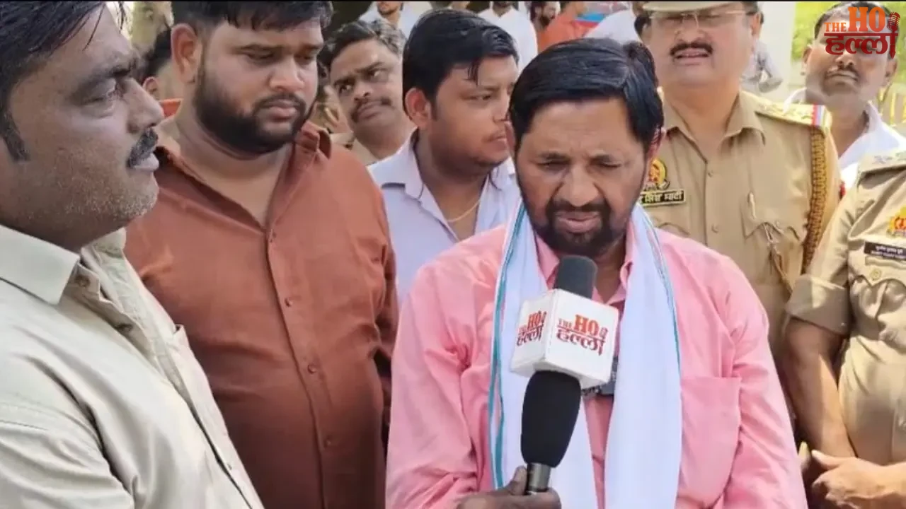 People Got Angry After the 'Gaurav Dwar' Incident in Malihabad