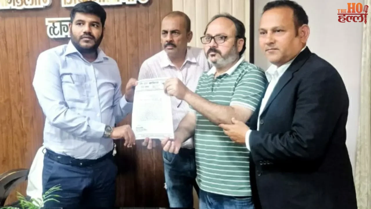 School Operators Are Imposing Expensive Books on Parents