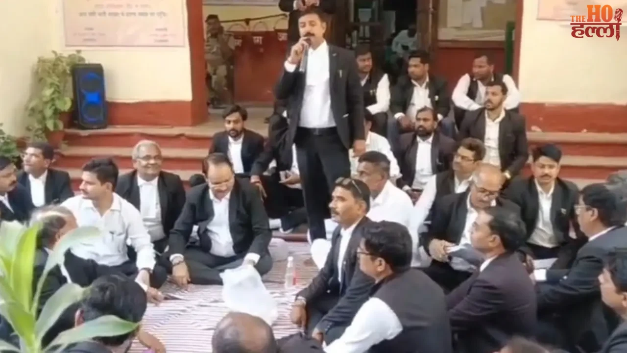 Varanasi Lawyers Protest for Protection Act Today