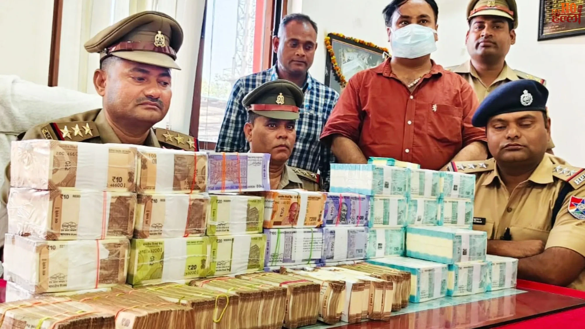 Varanasi News ₹16 Lakh Cash Seized in Check