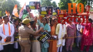 Women’s Protest in Lucknow Nari Shakti Unites Powerfully (1)