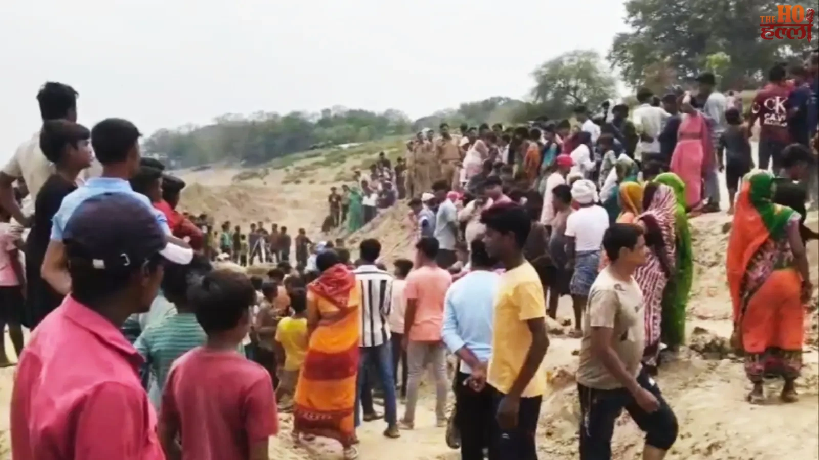 A Mound of Earth Collapsed During Pipeline Excavation