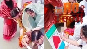 Aparna Yadav Weeps as She Immerses Husband Prateek Yadav's Ashes (1)