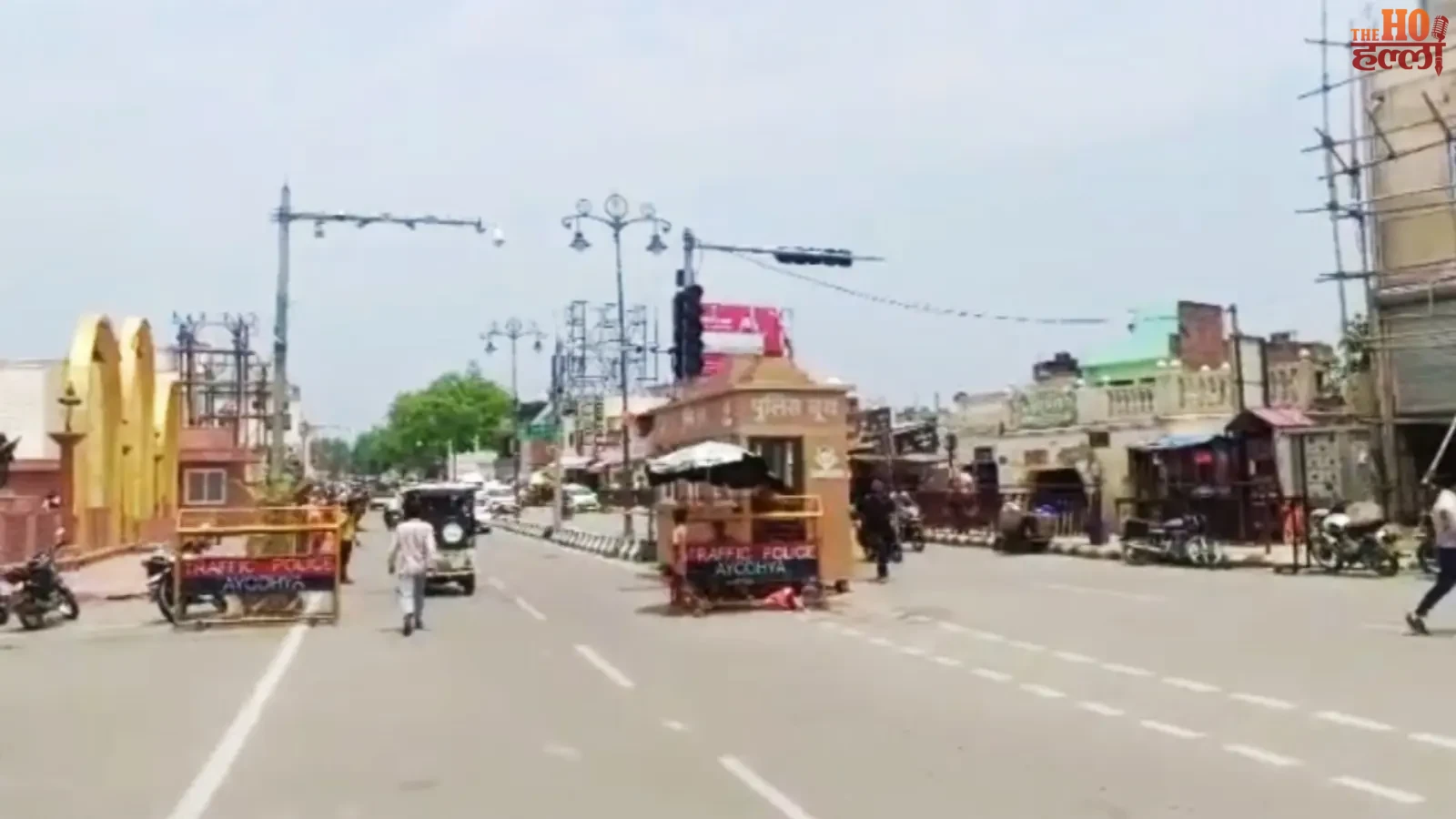 Ayodhya Hundreds of Barriers Removed for Devotees