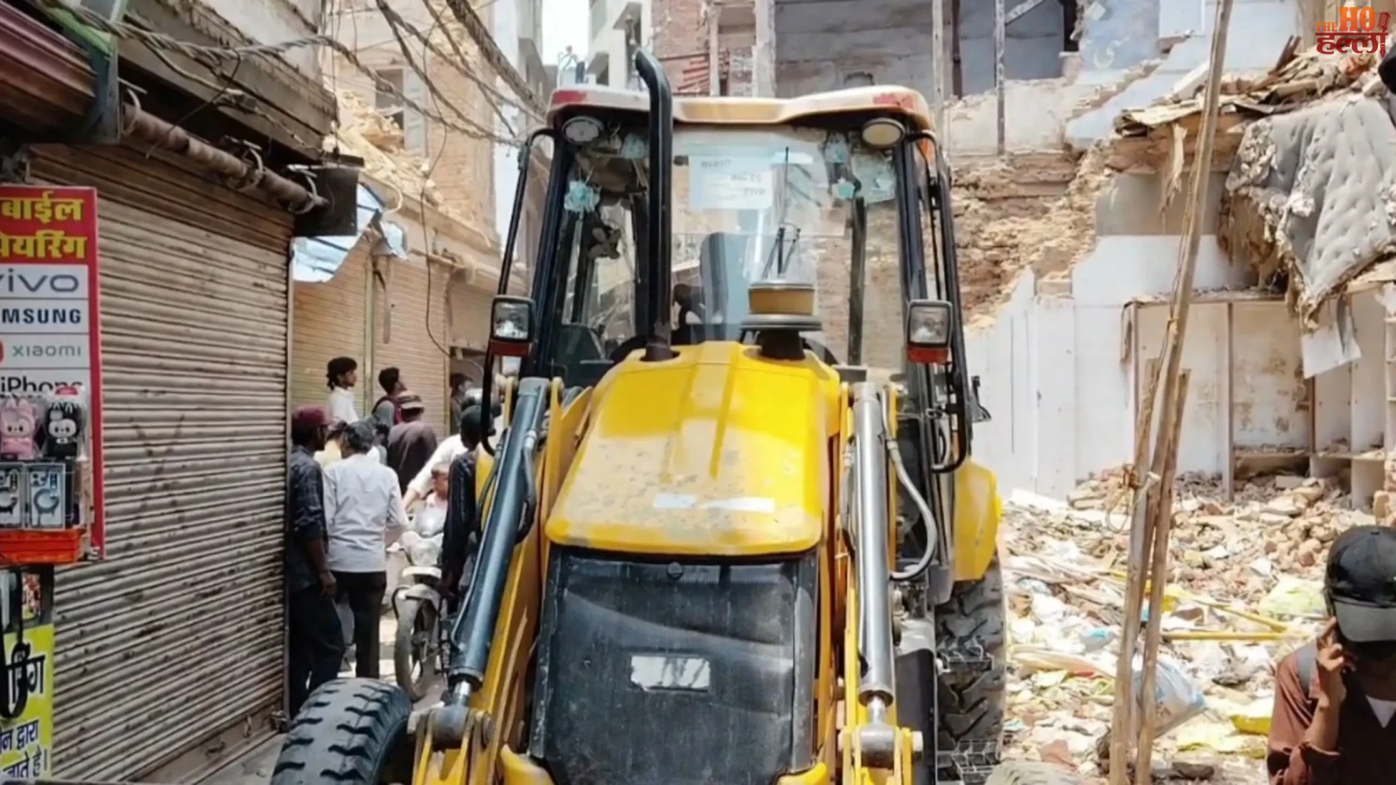 Bulldozer Action in Dalmandi Clears 45 Houses