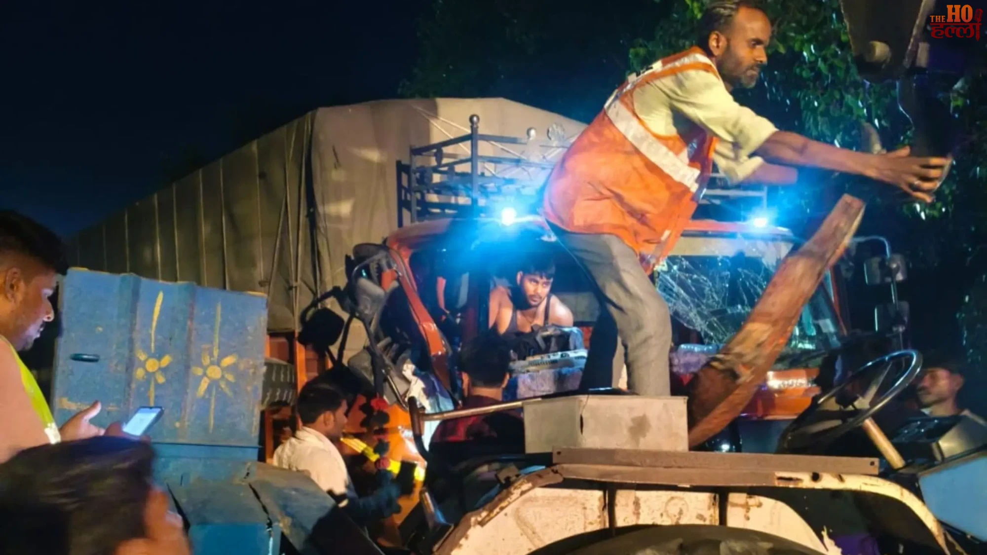 Highway Accident Tractor Driver Killed in Lucknow