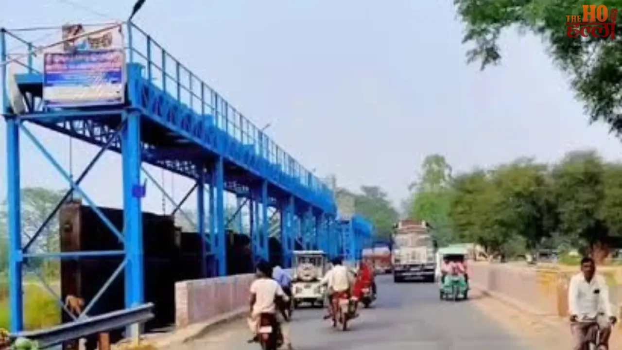 Lucknow Traffic on the Gomti Barrage Bridge Changes