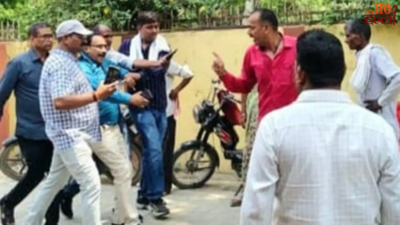 The Anti-Corruption Team Arrived at the Tehsil with Evidence