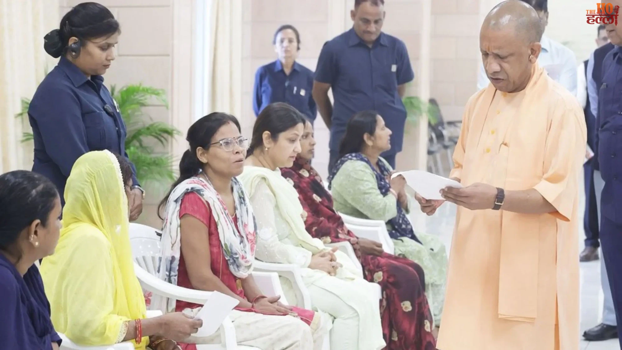cm-yogi-adityanath-janata-darshan-lucknow-public-grievances