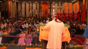 CM Yogi Boosts Cadre Morale and Leadership Vision (1)