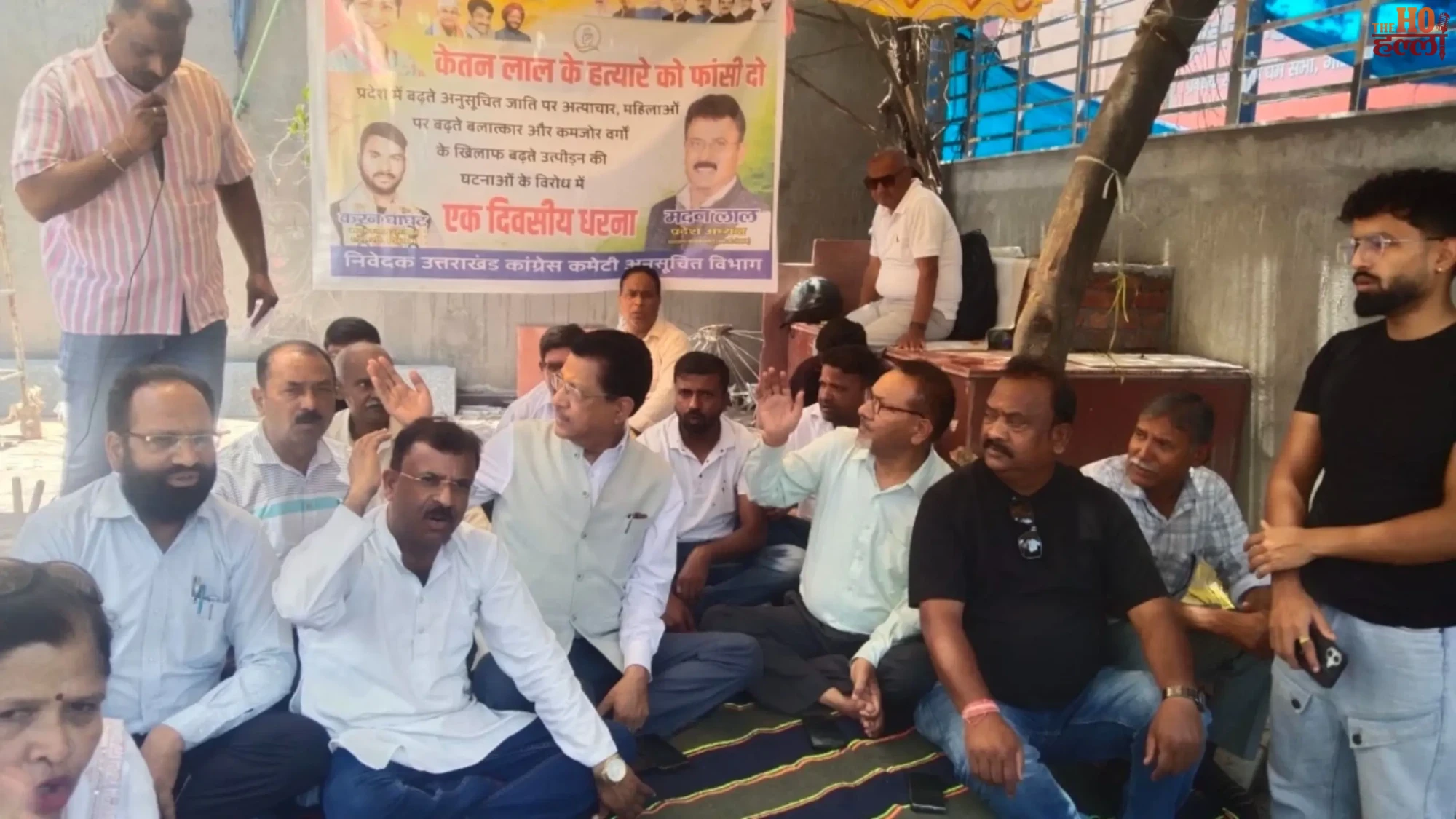 Congress Stages Massive Protest Over Dalit Issues