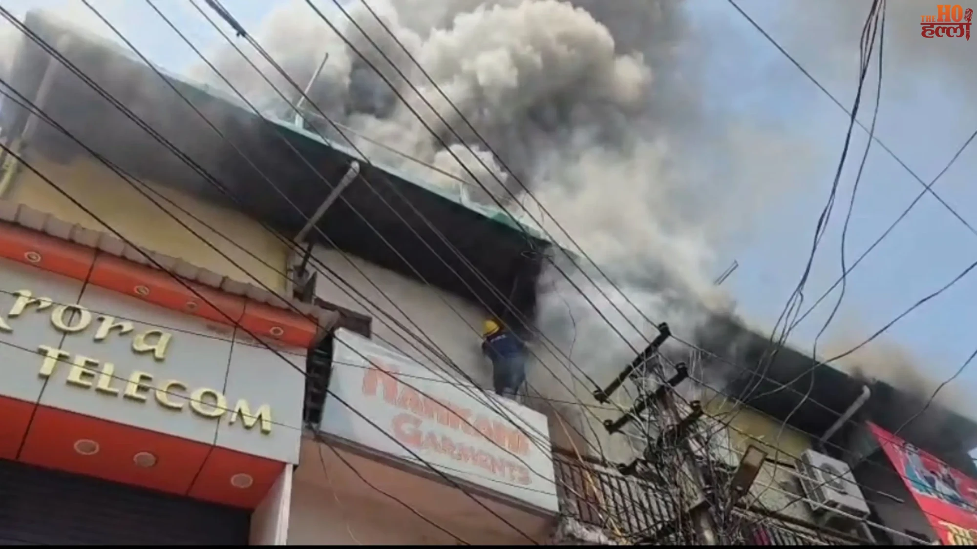 dehradun-paltan-bazar-clothing-warehouse-massive-fire