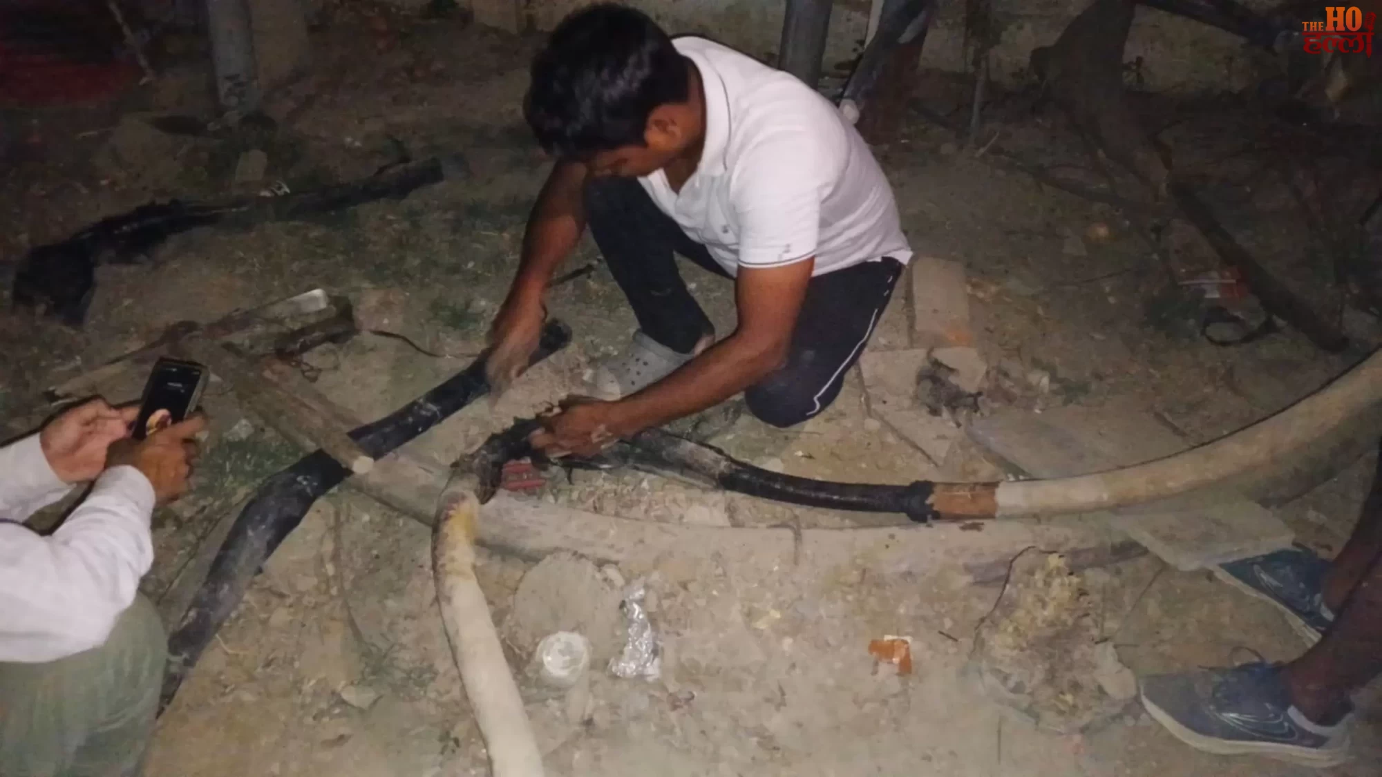 election-commission-team-visit-rudraprayag-sir-kakori-lucknow-power-outage-cable-fault-sdo-sandeep-verma-campaign