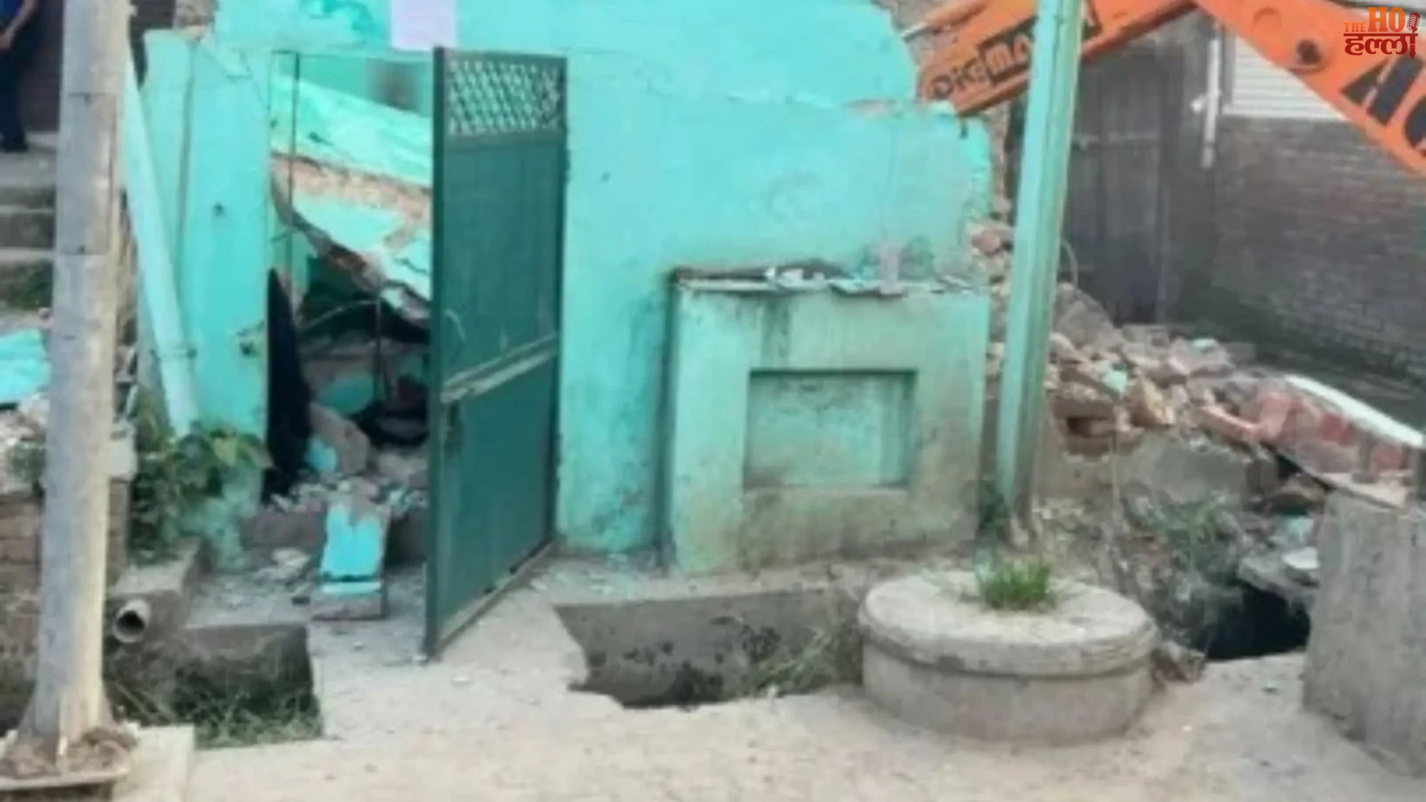 Haridwar Anti-Encroachment Security Ensures Demolition