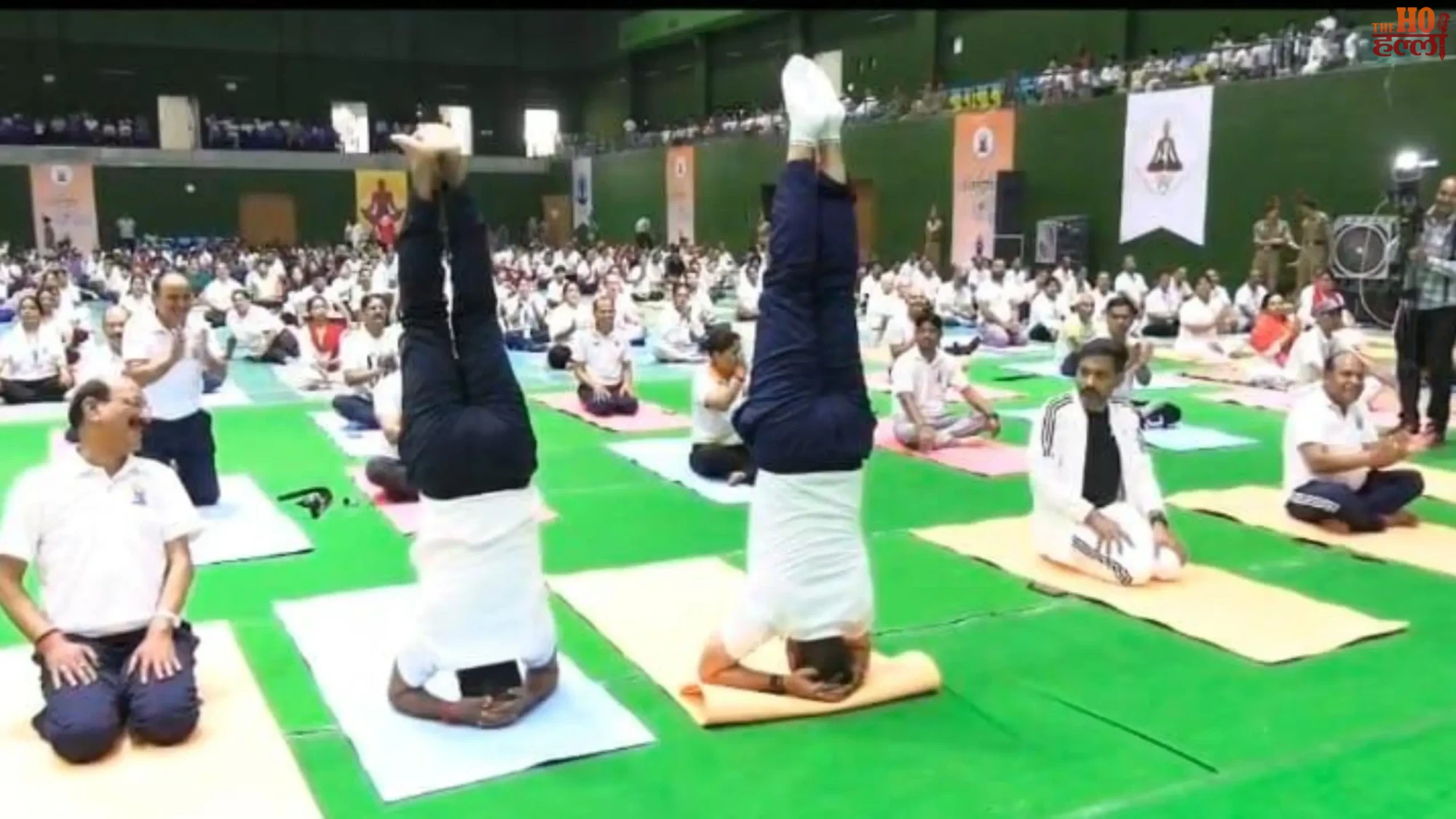 yoga-day-minister-saurabh-bahuguna-headstand-dehradun-parade-ground