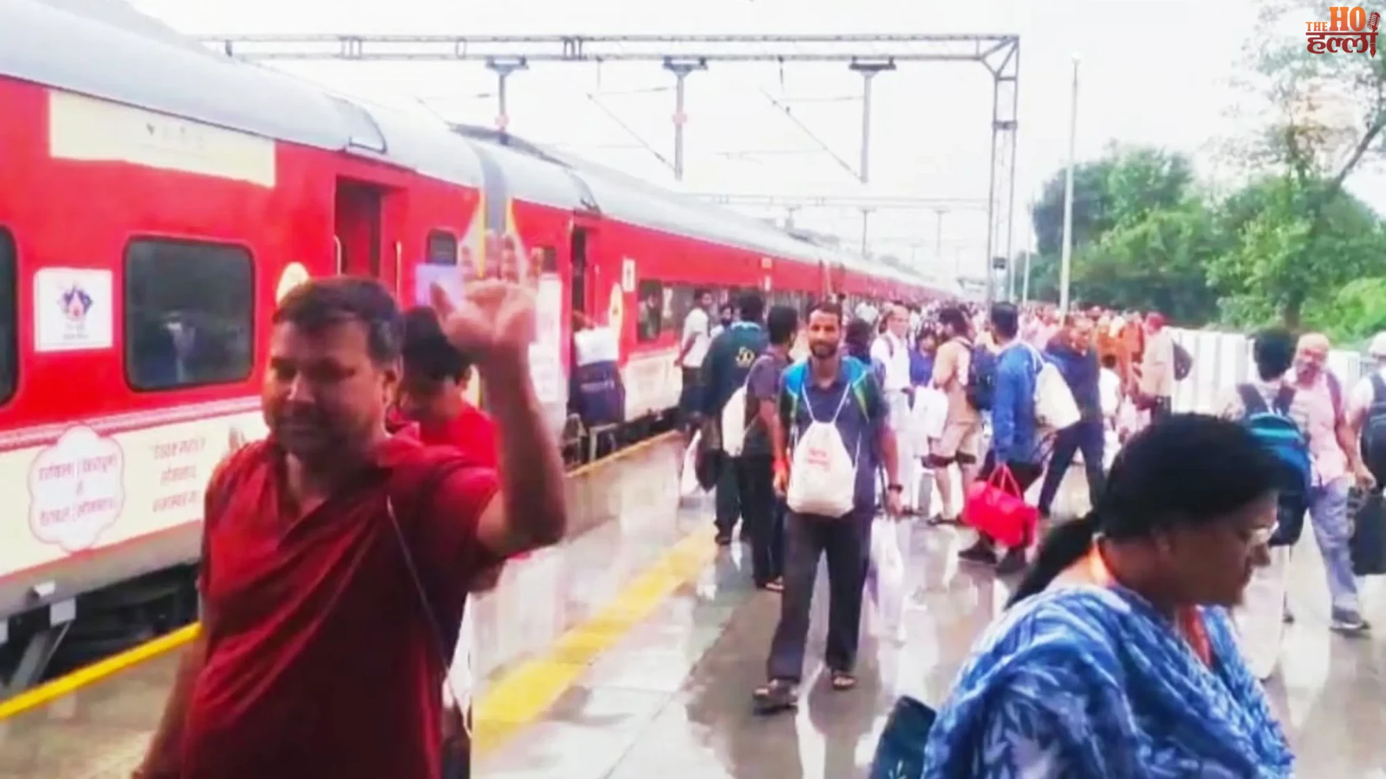 Astha Yatra Returns Welcome Somnath Pilgrims Home