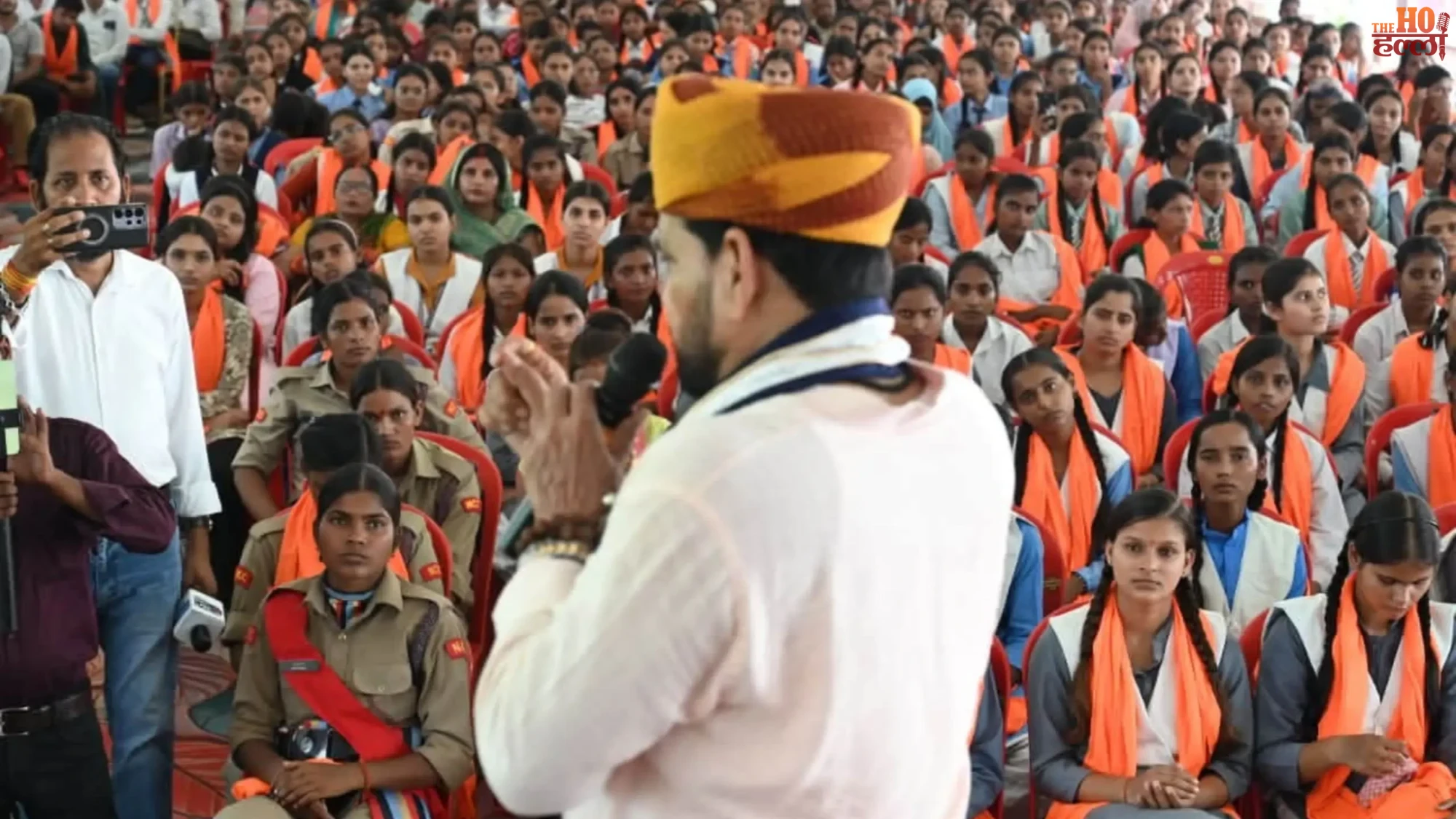 brijbhushan-sharan-singh-hanumangarhi-ayodhya-namaz-controversy-gonda-speech