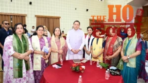 cm-dhami-interacts-with-writers-buys-books-announces-sahitya-gram (3)