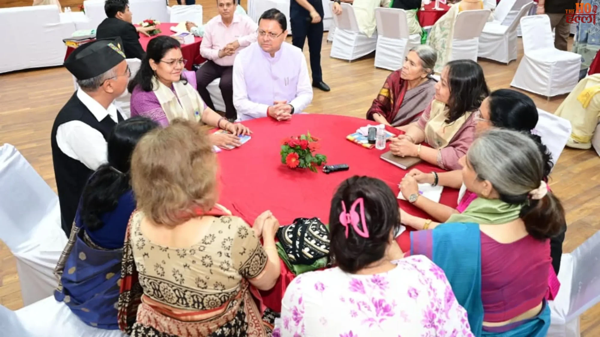 cm-dhami-interacts-with-writers-buys-books-announces-sahitya-gram