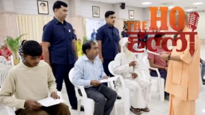 cm-yogi-adityanath-holds-janata-darshan-official-residence-lucknow (2)